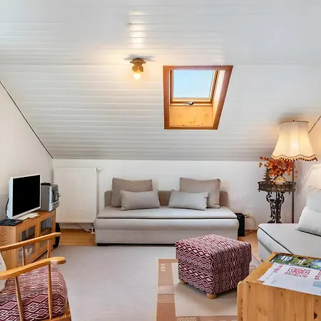Haus Greif * جارمش بارتنكيرشن