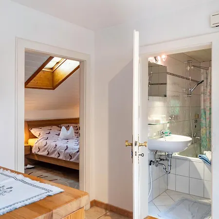 Haus Greif Апартаменты *