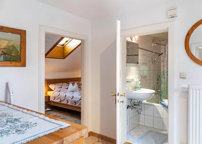 Haus Greif Апартаменты *